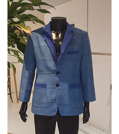 VESTE
